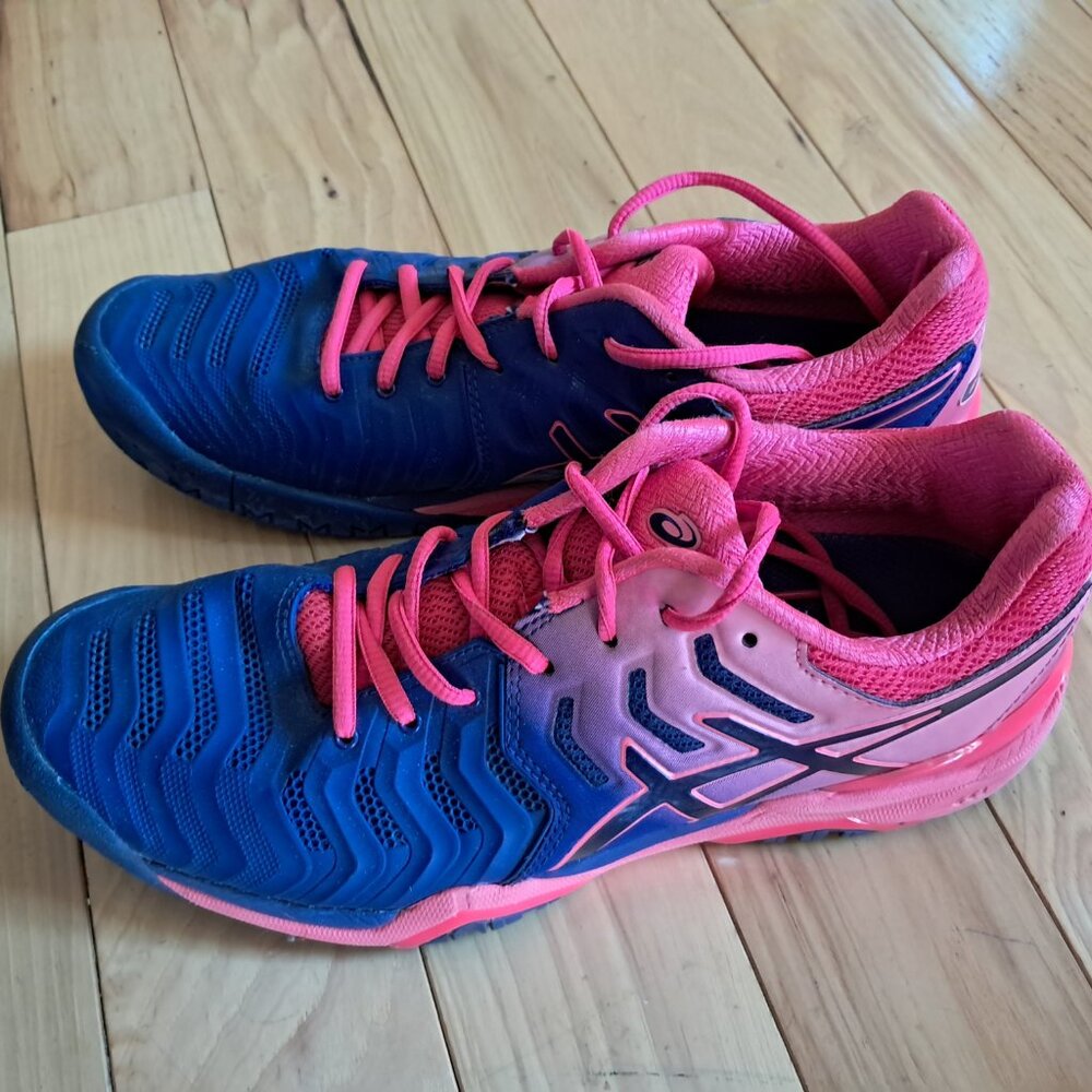 Asics gel resolution 7 tennis shoes Women's size 9.5